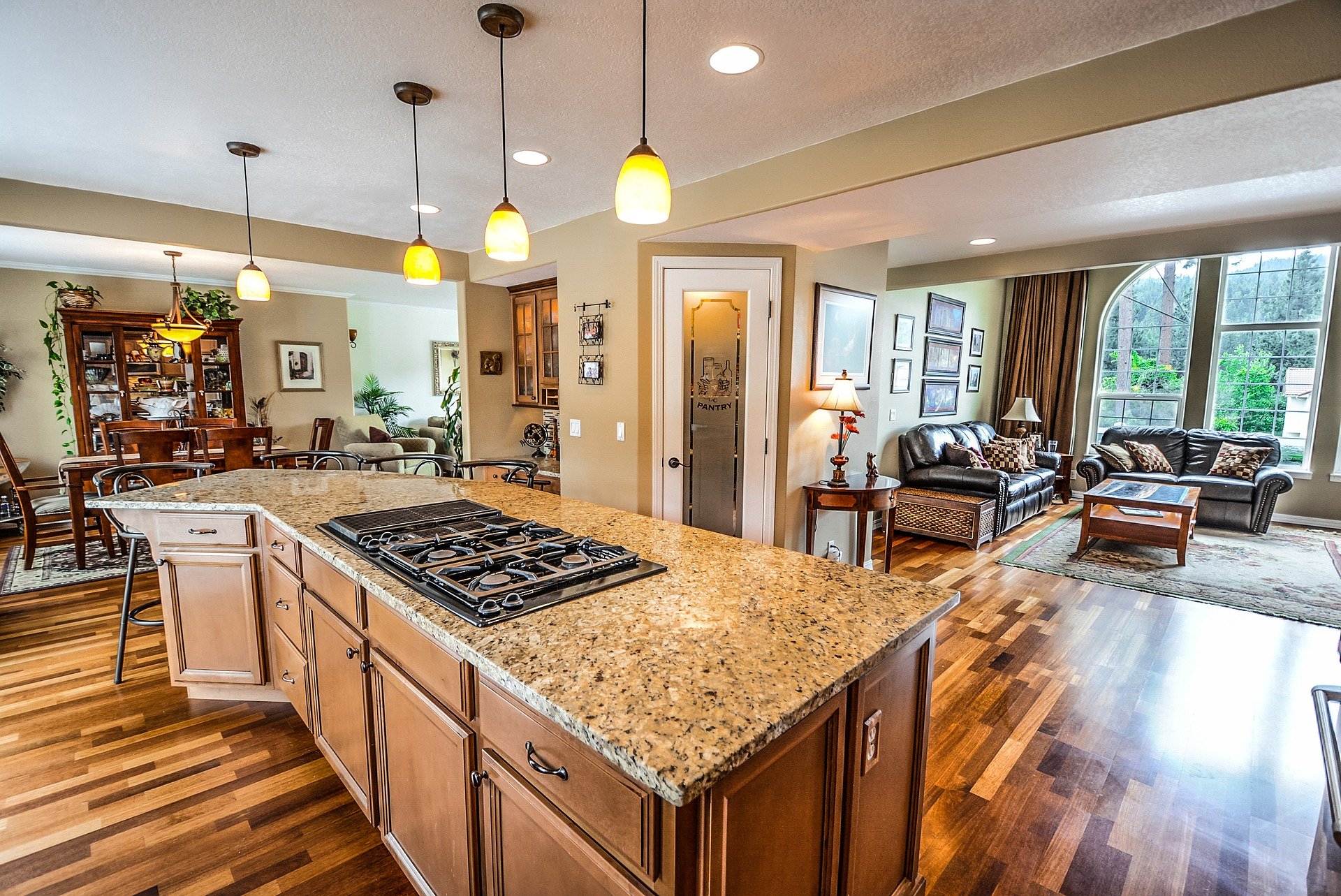 Clean lake home near the Narrows in Lake Leelanau, Michigan